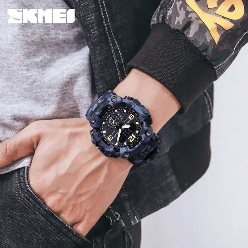 SKMEI Dual Movent 3 Time Sport Watch for Men Waterproof Ectronic es Montre hme Digital Mens 1637 M241128
