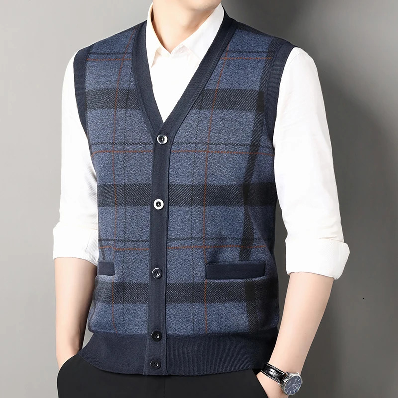 Mens Sweater Vest Casual Sleeveless Knit Jackets Men Fashion Plaid Vneck Cardigans Man Clothes Knitted Waistcoat 241129