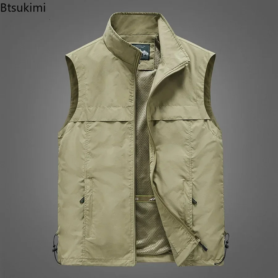 2025 Mens Lightweight Outdoor Vest Work Hiking Fishing Po Travel Men Running Sports Sleeveless Coats Mesh Waistcoat 241129