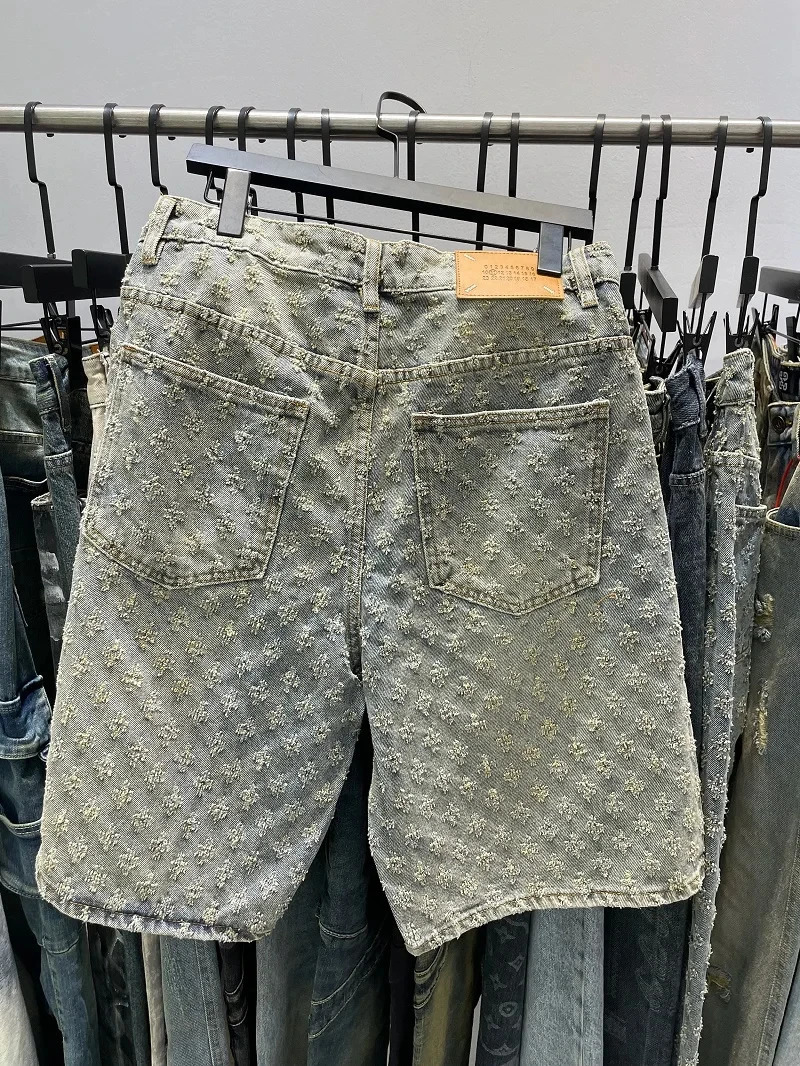 Fashion Casual Summer Light Blue Distressed Men Denim Shorts Smart Straight Leg Loosen Male High Street Niche n 241126
