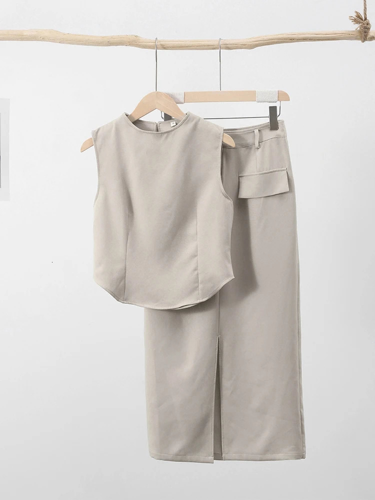 Elegant Tank Top Skirt Suits Women Fashion Sleeveless Oneck Slim Vest Split Zipper Midi Skirts 2 Pieces Set Female Spring 240423