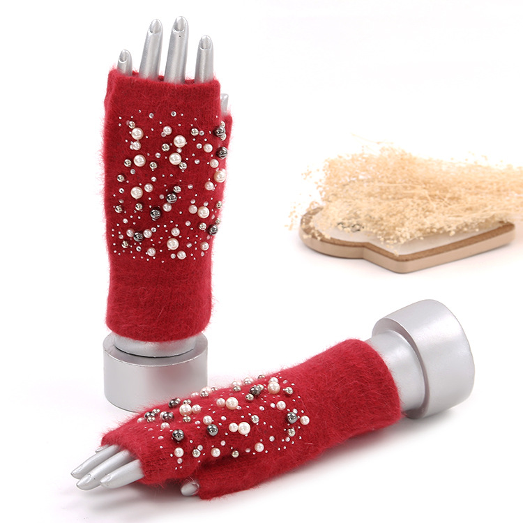 Winter warm knitted gloves exposed rabbit hair gloves men's and women's semi pointed diamond pearl gloves factory direct sales