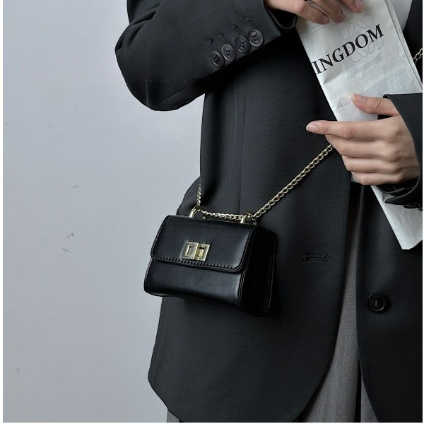 Bags This Year Mini Chain Bag Designer Bags Handbags Women Small Crossbody Bags High-end Texture Lady Flap Bag