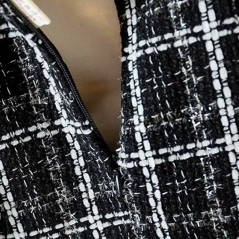 Clothing Sets Girls casual dress plain dress+fluffy sleeve shirt+bear decoration girls childrens dress 2 to 6 years old girls clothing Y241129BVH6