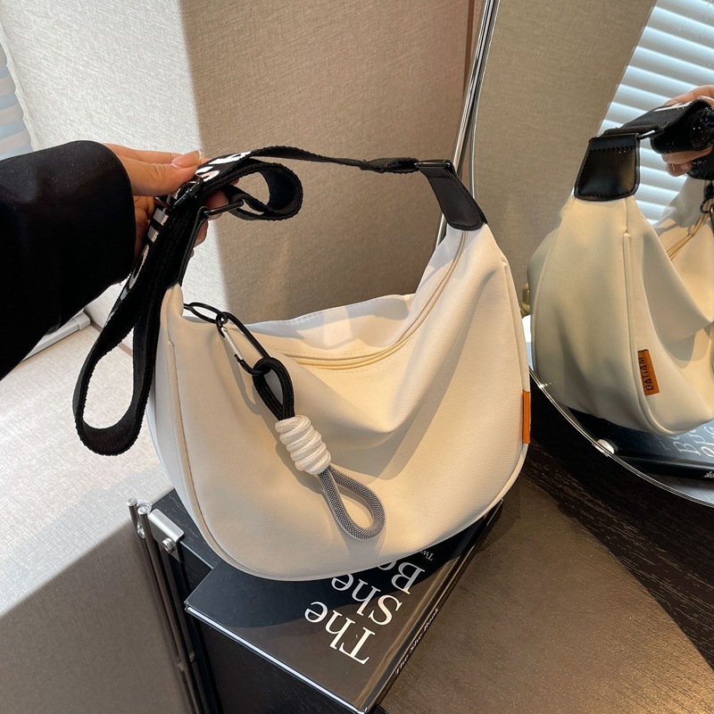 New Fashion Crossbody Bag Simple Wide Shoulder Strap Design Single Shoulder Bag Original Style Commuting Dumpling Bags Handbags Women Bag Designer