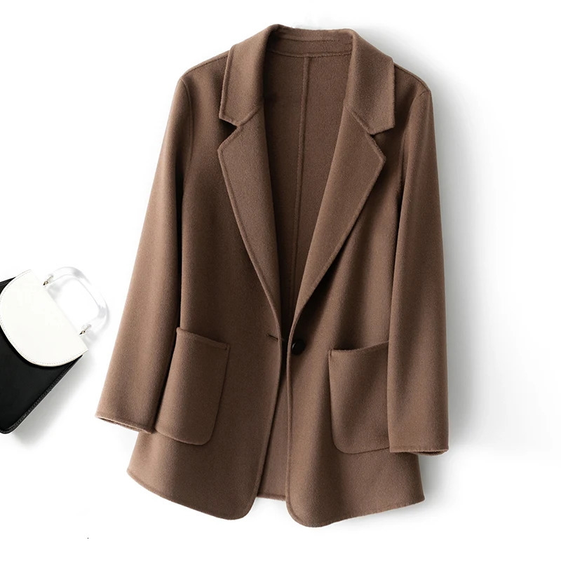 2024 Womens Coat 100 Pure Wool Plaids and Tweedst Fashion Camel Elegant Trench 241129