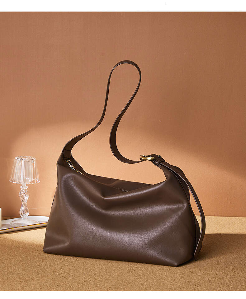 LEMON KOKO One Shoulder Armpit Simple And Versatile High-Capacity Temperament Fashion Niche Cowhide Women Bag