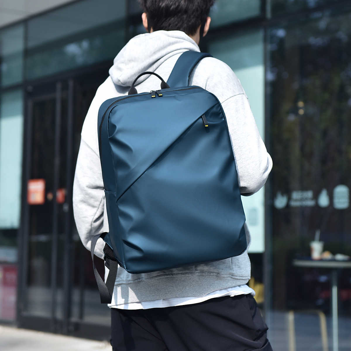 Men's and Women's New Street Trends, High School Backpacks, Travel Backpacks 241129
