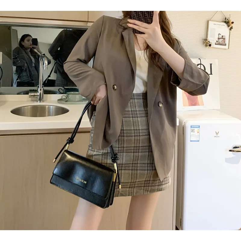 Womens Underarm Bag French Small Fashion Shoulder Crossbody Yankee Versatile Chain Can Be Adjusted 241128