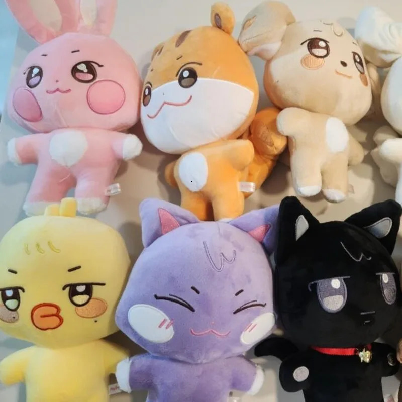 ATEEZ Aniteez Plush Toys Hongjoong Seonghwa Yunho Yeosang San Mingi Wooyoung Jongho Peluche Kawaii Stuffed Animal Fans Gift 240416