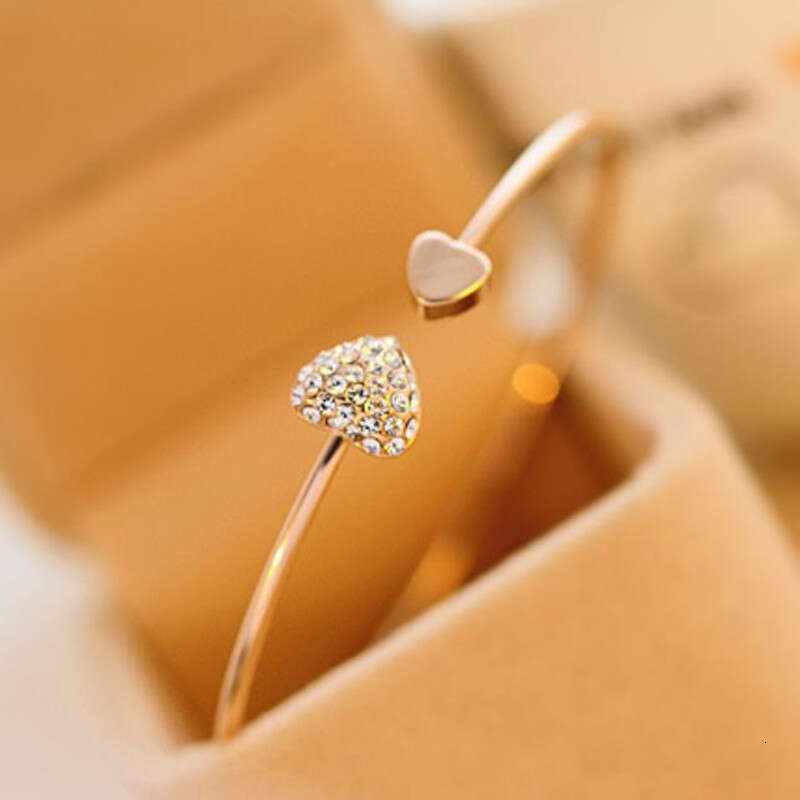 Designer Jewellery High Quality Hand Knitting Hollow Out Bohemia Beaded Bow Crystal Adjustable Bracelet for All Occasions Gift Textured Elegant Accessory