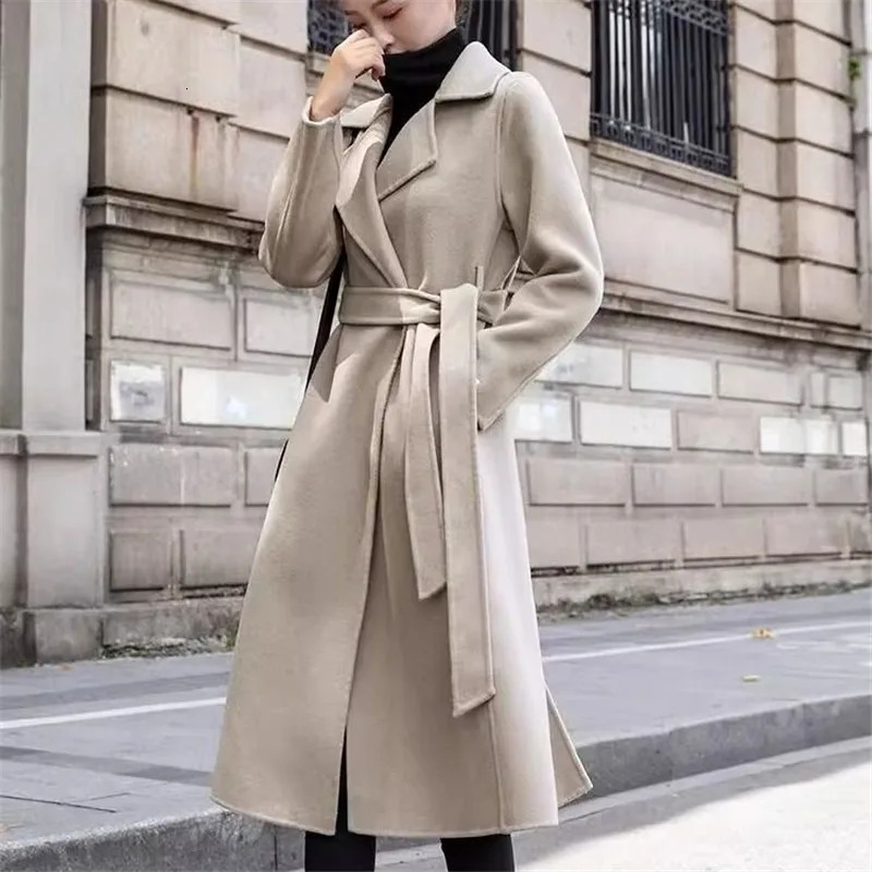 Wine Red Womens Woolen Coat 2025 Autumn Winter Western Female Short Slim Jacket With Long Cloth Windbreaker Overcoat 241129