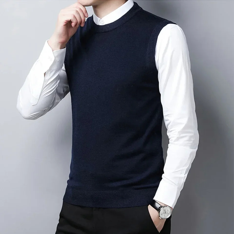Men Sweater Vest Korean Round Neck Business Casual Fitted Version Black Light Grey Sleeveless Knitted Top Male 241129