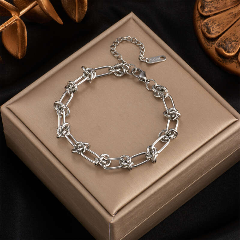 XIYA 316L Stainless Steel Woman Bracelet New Style Gold Color Rust Proof Bracelets Women Stylish Girls Jewelry Drop Shipping