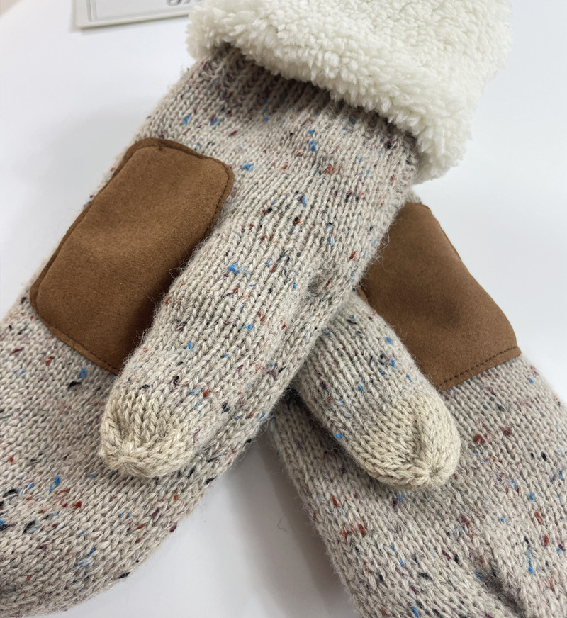 Touchscreen Knitted Woolen Gloves for Men and Women in Autumn and Winter Outdoor Windproof and Warm Protection Thickened Adult Fingers with Velvet
