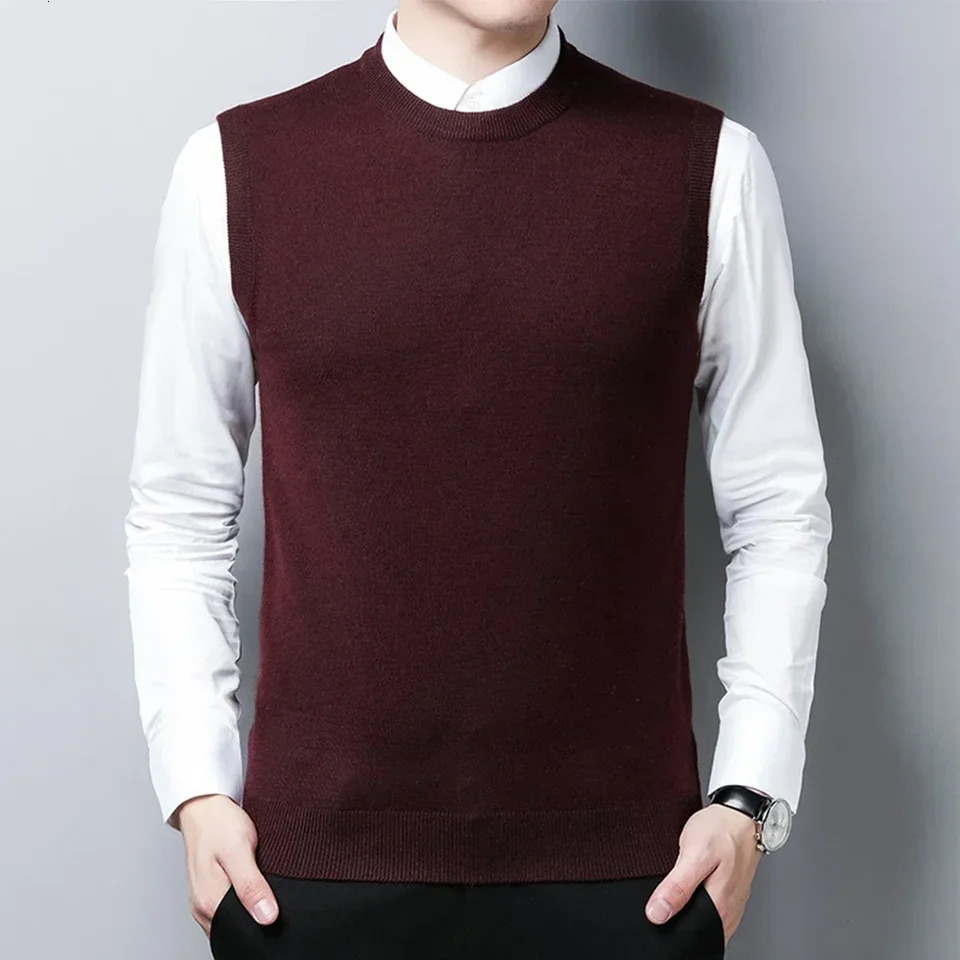 Men Sweater Vest Korean Round Neck Business Casual Fitted Version Black Light Grey Sleeveless Knitted Top Male 241129