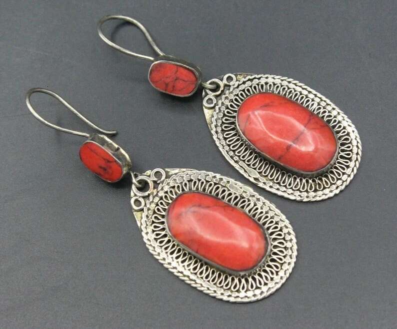 Hecheng's new fashionable turquoise exaggerated pendant earrings, feminine court earrings