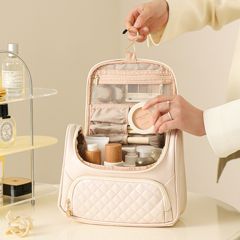 New Makeup with High Appearance Value, Large Capacity, New Portable, Waterproof Storage Bag, Travel Hook, Washing Bag