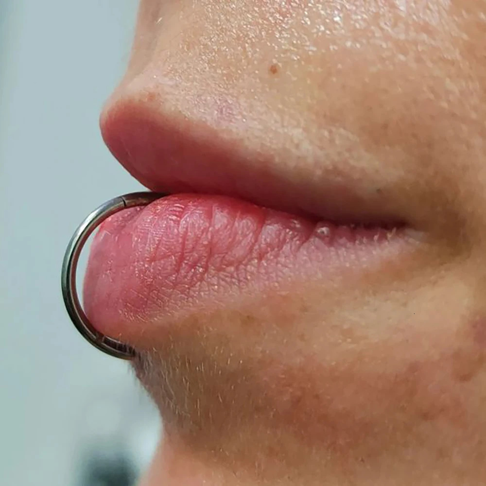 Right Grand Hypoallergenic Nose Rings ASTM 36 Septum Jewelry Hinged Segment Ring Body Piercing Hoop Lip 241125