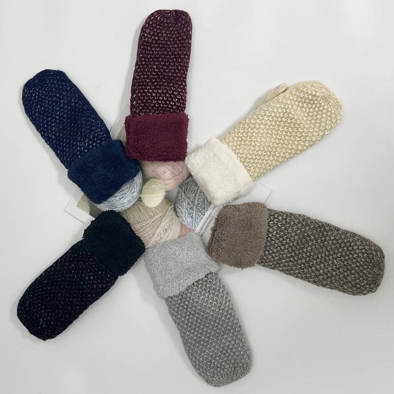 New autumn and winter woolen women's gloves with thickened fleece wholesale outdoor cold resistant double-layer warm gloves