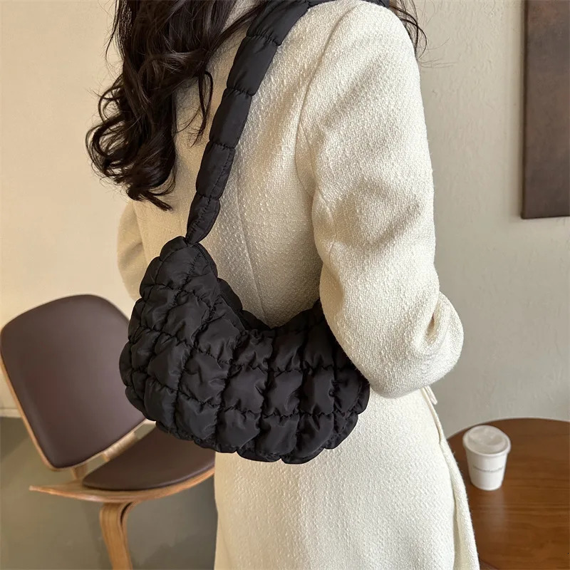 Quilted Pleated Shoulder Bags for Women Padded Bag Nylon Handbags Bucket Purse Cloud Bubbles Hobo Puffer Tote 241128