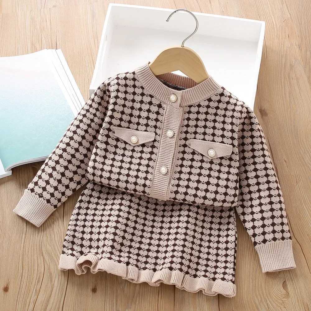 Clothing Sets Autumn girls plain sweater set cute childrens knitted clothing pure cotton casual set for children aged 2-6 Y241129CCRA