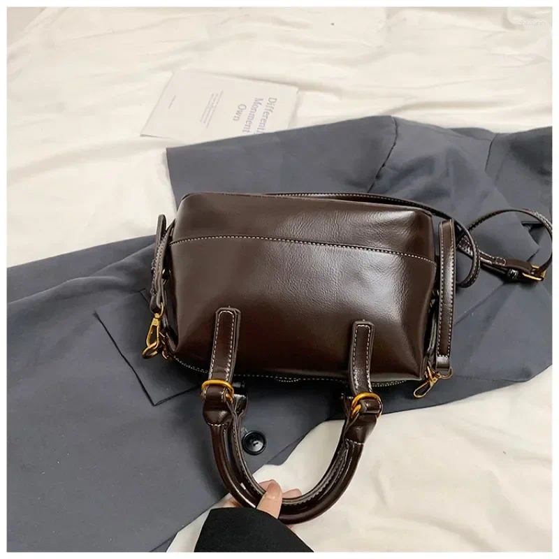 Totes Single Shoulder Bag High-end Retro Small Women's Autumn And Winter Versatile Crossbody Handbag Bolso zhanyishengli