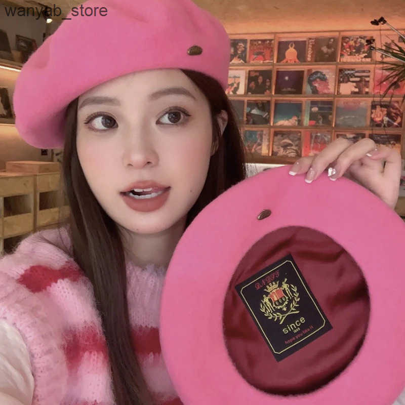 Berets Womens Winter High Quality Wool Beret Metal Copper Buckle Solid Color Paint Hat Satin Embroidered Retro Beanie Hat L240910 L0910