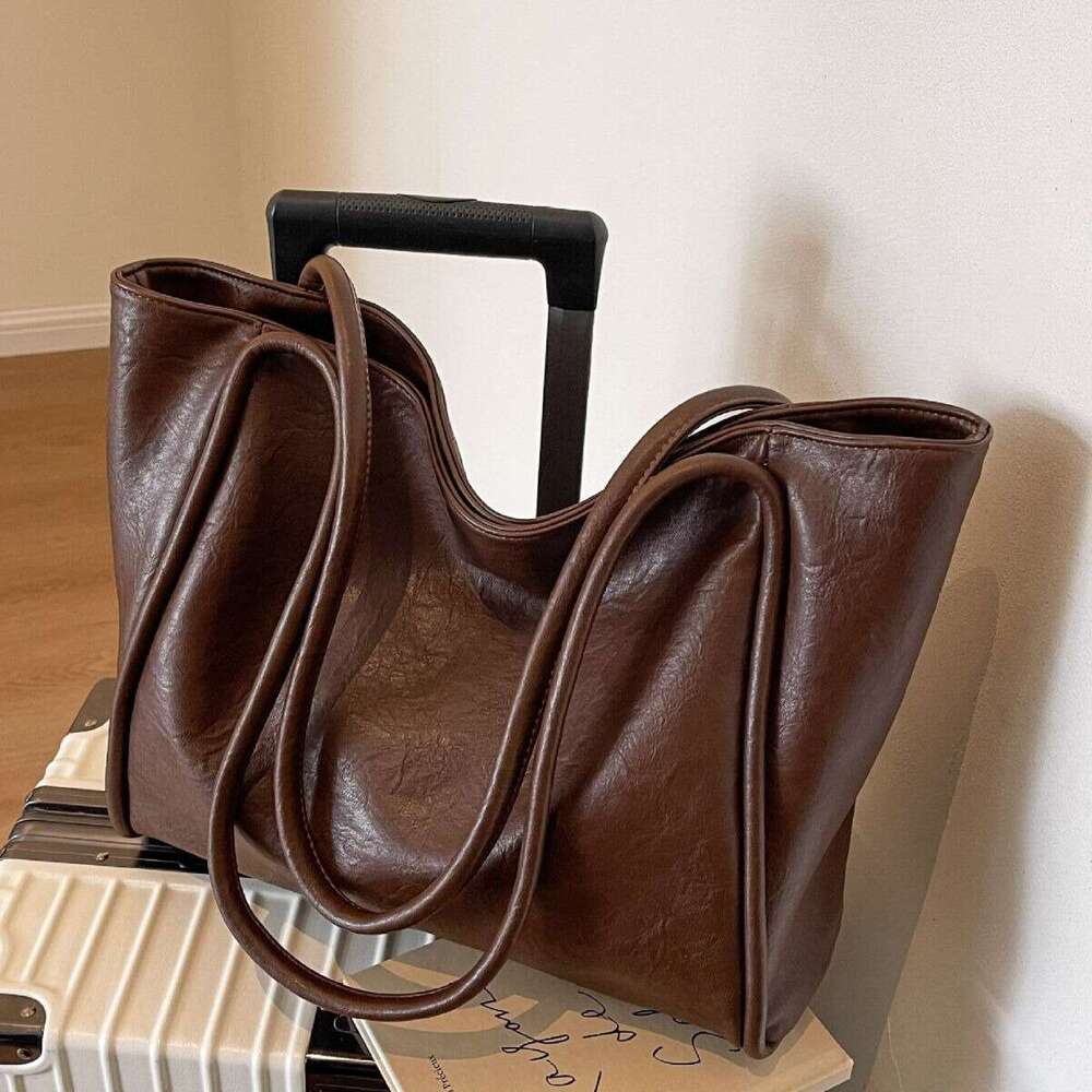 Large Capacity Bag, Women's Autumn Versatile New Style, Fashionable And Simple, One Shoulder Texture, Class Commuting Tote, Classic B2