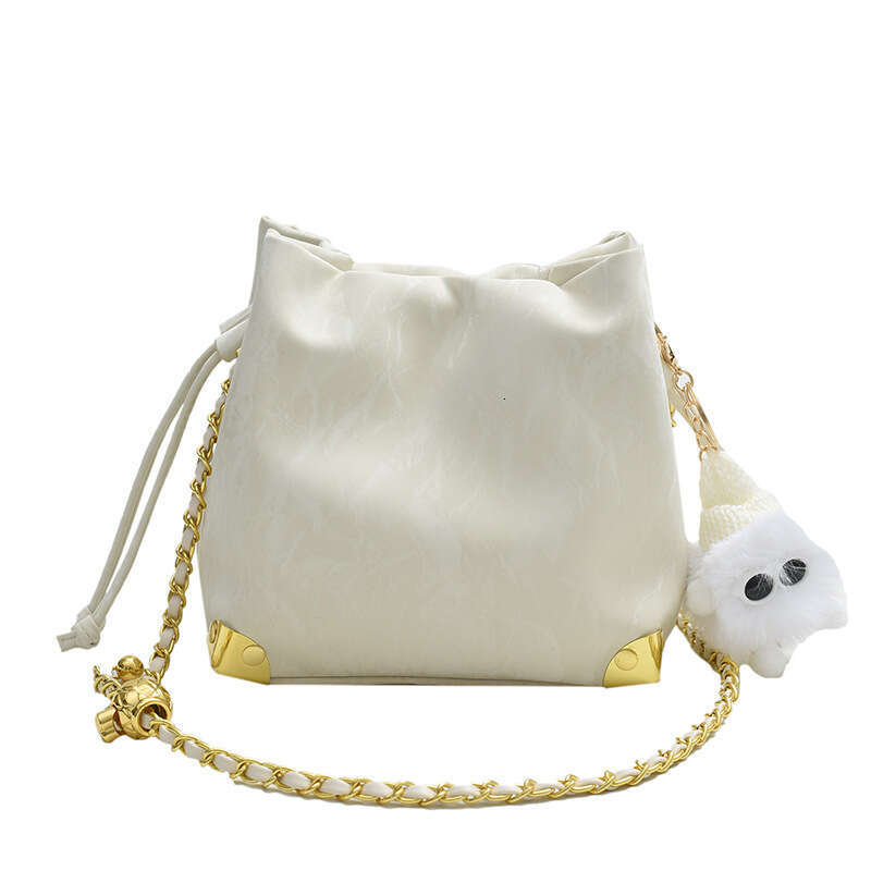 Korean Version Popular Bucket Bag, Women's New Fashionable Casual Chain Crossbody, Niche Drawstring, Underarm B2