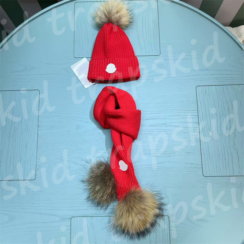 Designer Fashion Children Scarves Knitted Hat Set Baby Kids Winter Warm Scarf Knitting Wool Children Neck Warmer Wrap Outdoor Scarf AYD2411292