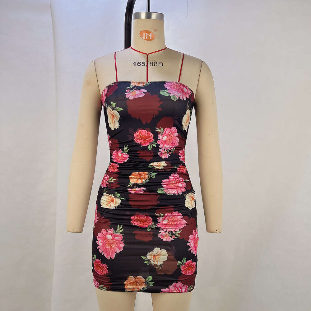 Women's clothing 2024 summer new sexy strapless waist wrap buttocks slimming nightclub dress for women