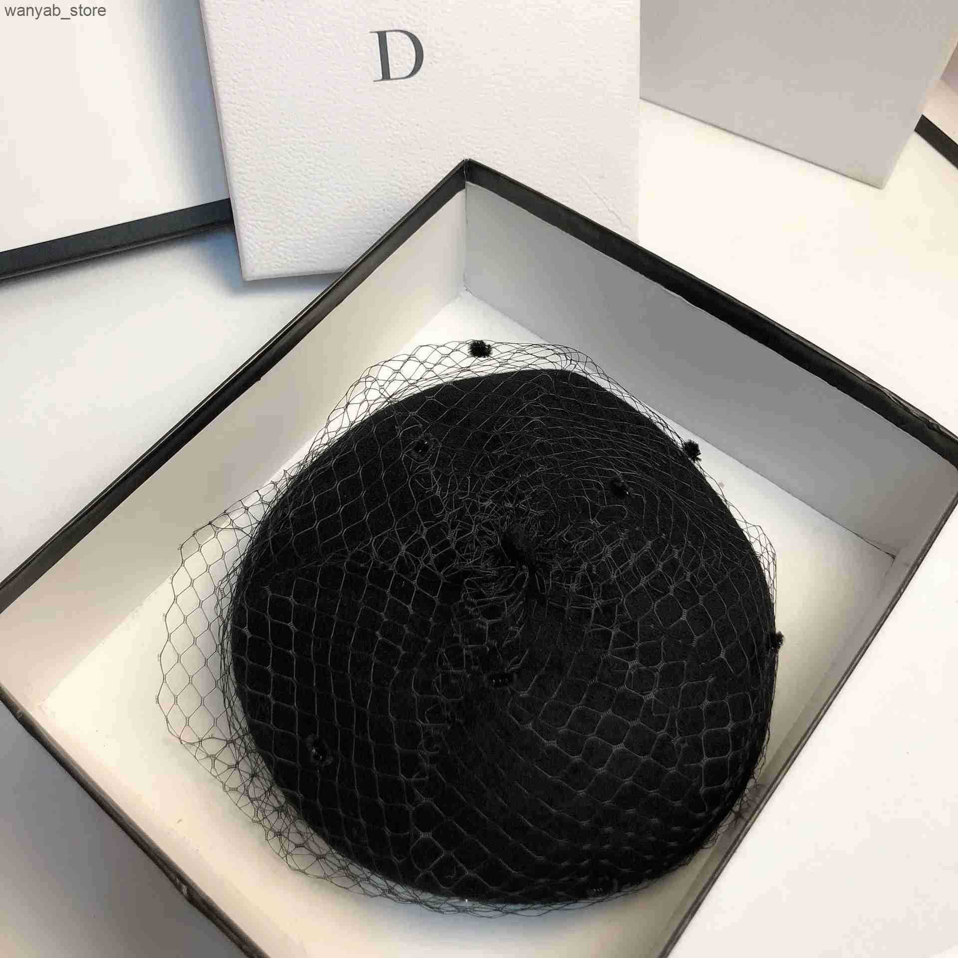 Berets Fascinating Mesh Veil Wool Beret Autumn Winter Warm Beanie Hat Vintage Felt Casual Painter Hats Female French Caps L240910