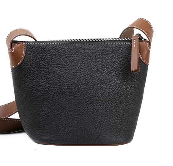 LEMON KOKO Light Leather One Shoulder Messenger Cowhide Urban Simple Bucket Bag