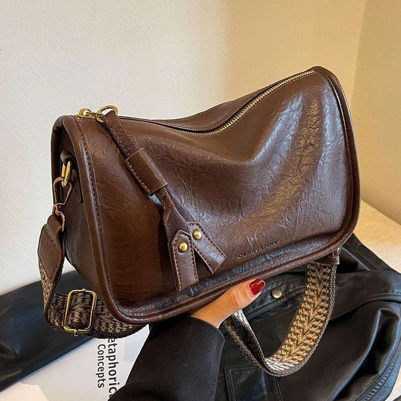 Large Capacity Bag Women, Versatile For Autumn Winter, New Retro Broadband Single Shoulder Crossbody, Men's Textured Pillow, Fashionable And Clas