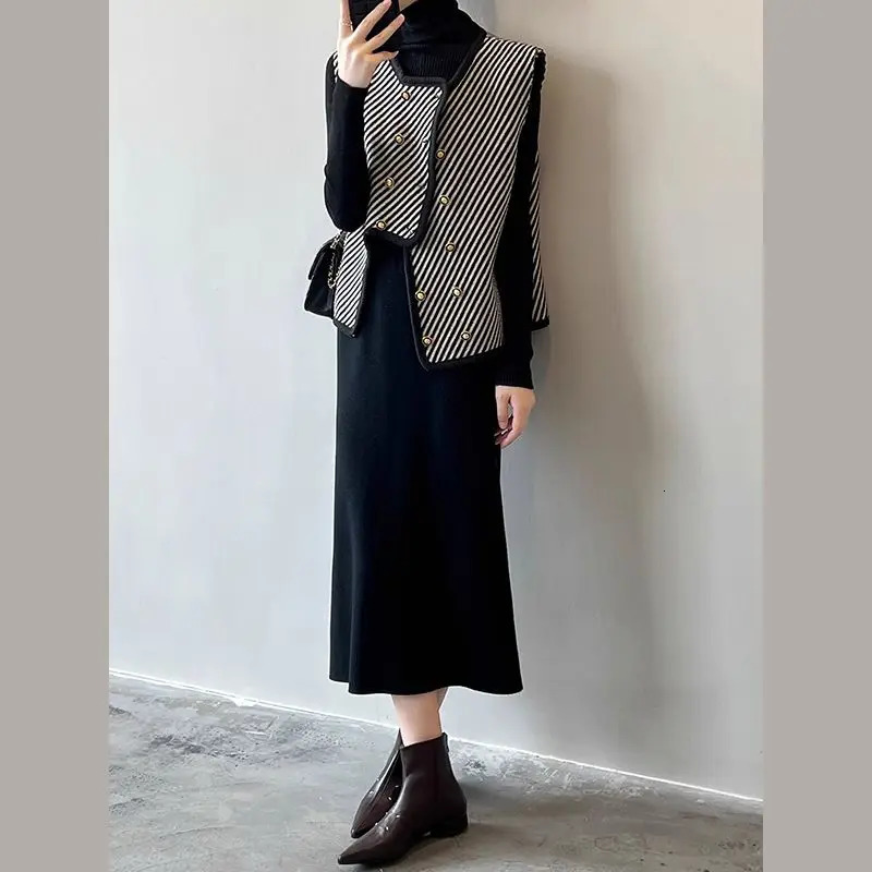 Spring Autumn Korean Irregular Short Vests Sleeveless Patchwork Allmatch Striped Vest Jacket Vintage Fashion Women Clothing 241129