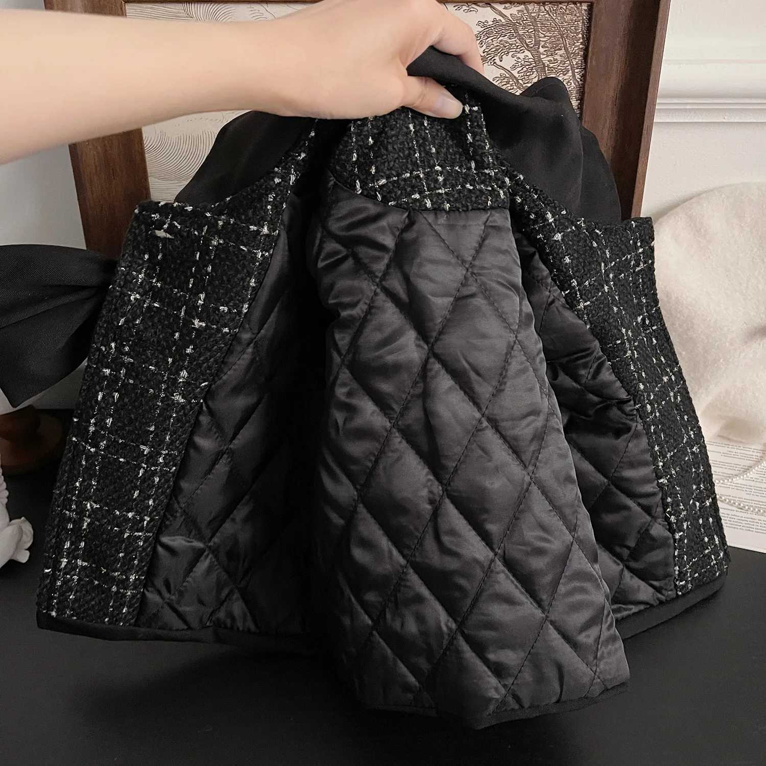 Clothing Sets Childrens clothing set plain weave bow jacket+skirt 2 pieces childrens clothing for girls 2 to 7 years old baby designer clothing Y24112