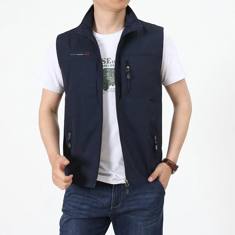 Spring Summer Breathable Vest Many Pockets Men Outdoors Pocket Waistcoat Male Pographer Tactical Big Size Sleeveless Jacket 241129