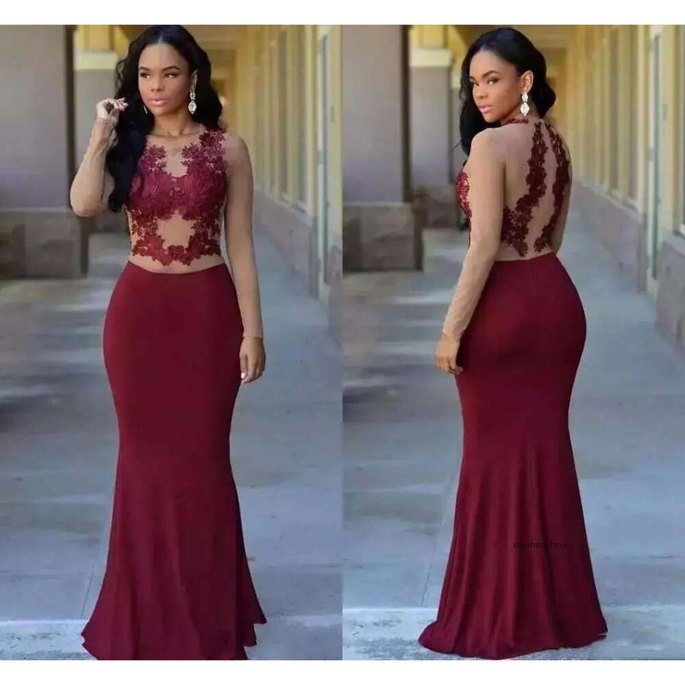 2021 Long Sleeves Lace Mermaid Evening Dresses With Appliques Jewel Neck Sweep Train Formal Prom Party Gowns 0431