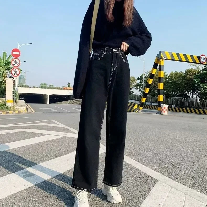 Womens autumn and winter thick jeans high waist loose fit straight leg wool lining denim casual style 241122