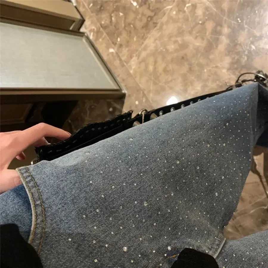 Women's Jeans Starry Hot Rhinestone Shining Diamond High Waist Jeans for Women Autumn New Loose Casual Laundry Straight Leg Pants H241130