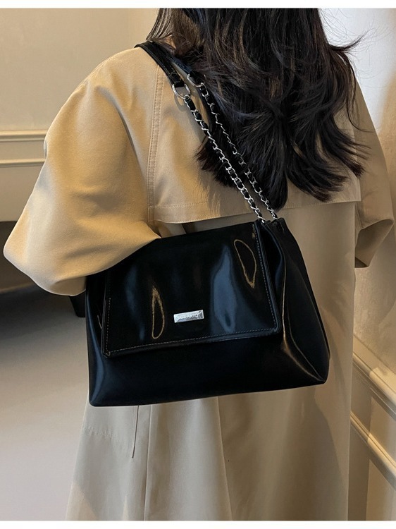 Large Capacity New Autumn And Winter Versatile Chain Shoulder Bag, High-end Sensory Communication Bag Designer Bags Handbags Women