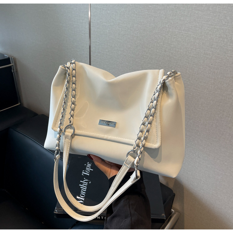 Large Capacity New Autumn And Winter Versatile Chain Shoulder Bag, High-end Sensory Communication Bag Designer Bags Handbags Women