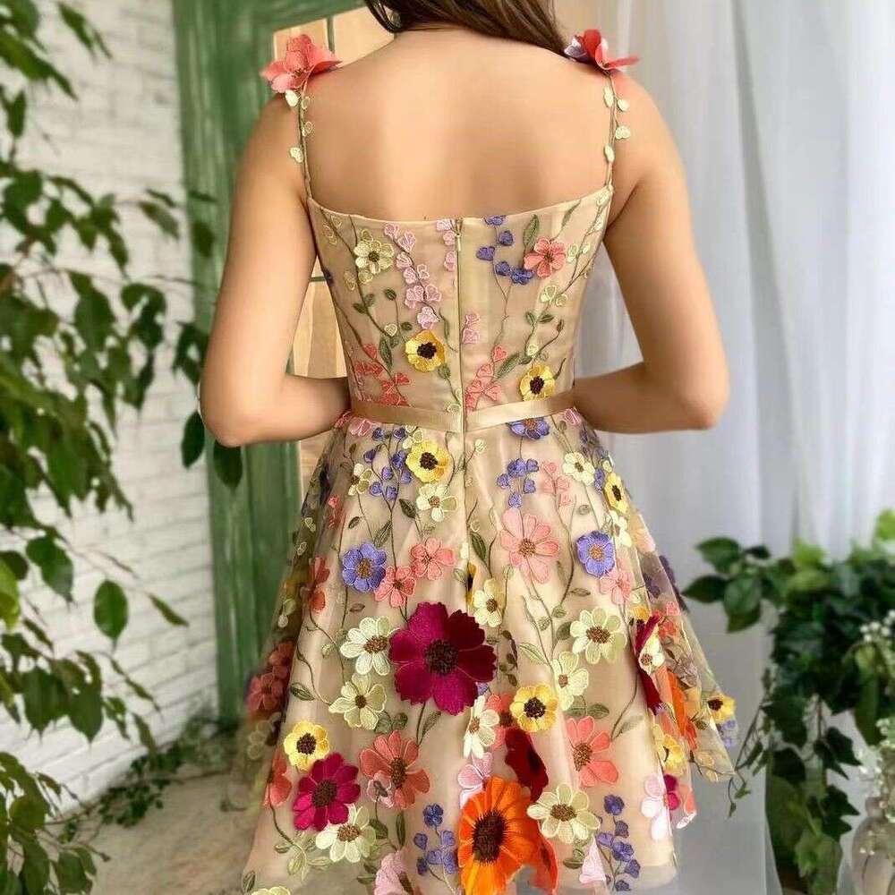 European and American Women's 3D wer Embroidered Bag Hip Sexy Dress 2024 New Casual Versatile Fashion Clothing