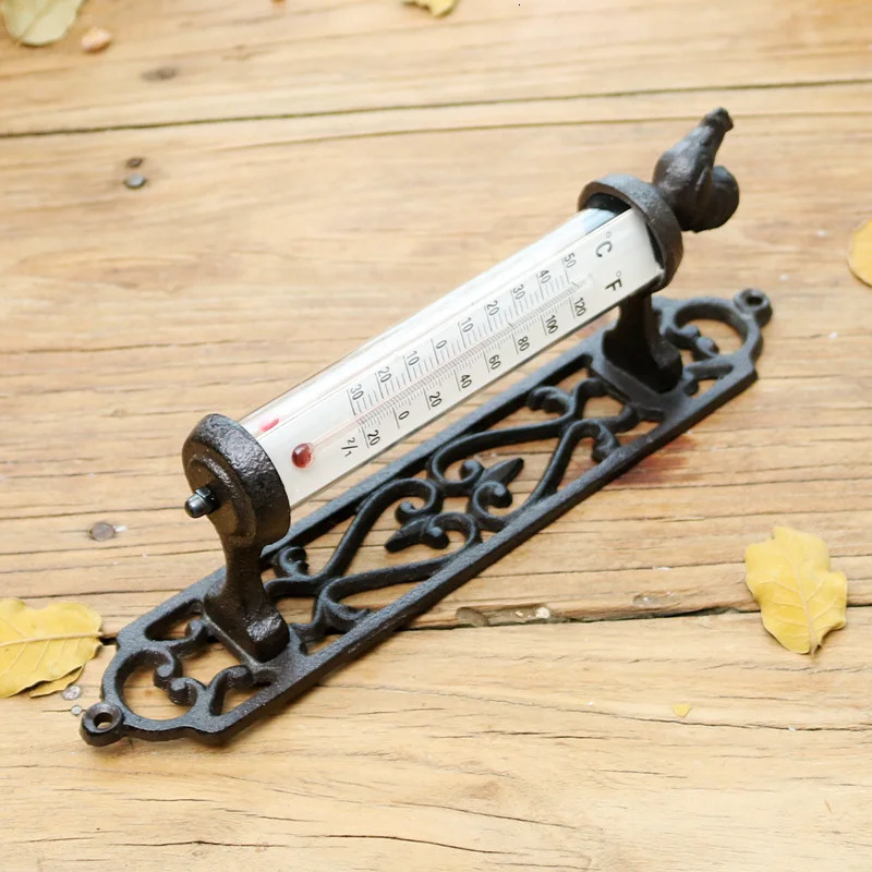 Vintage Indoor Temperature Gauge Home Creative Garden Wall Mounted European Temperature Gauge Home Decoration 241127