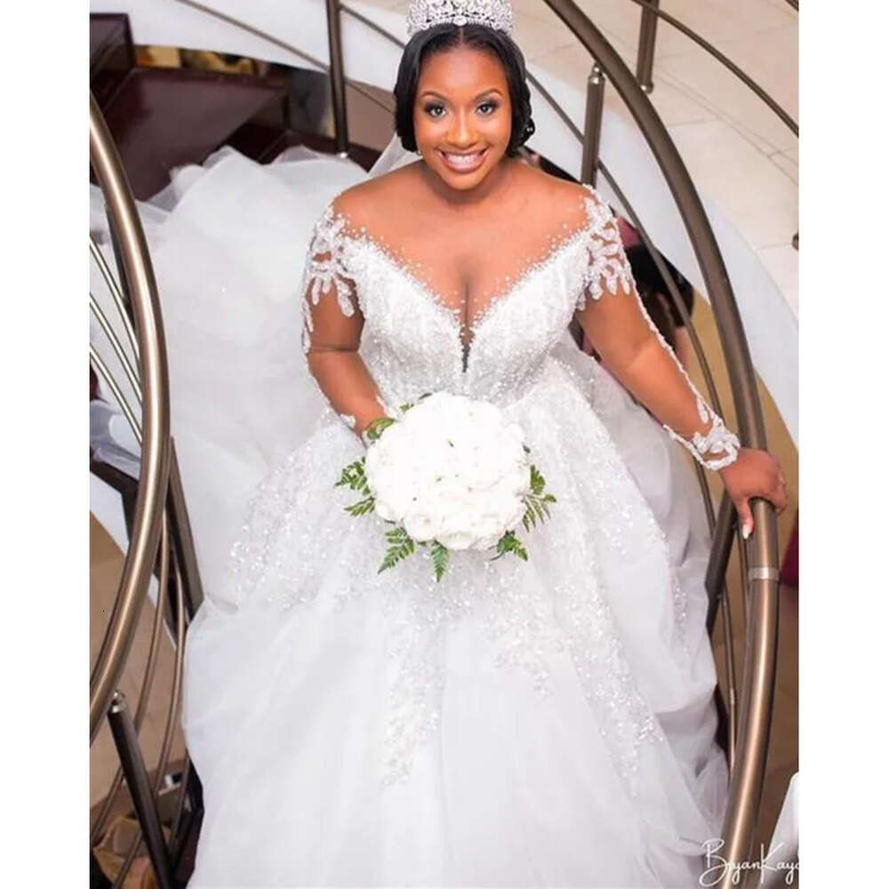 e Sparkly A Country Sexy Wedding Dresses Bridal Gowns Vintage Off Shoulder Illusion Crystal Beading Long Sleeves Plus Size Chapel Train