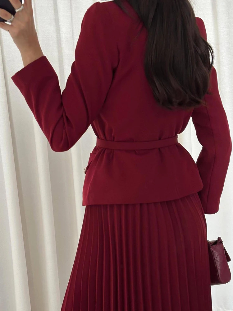 Long Dresses for Women Two Piece Dress Autumn Suit Collar Sleeve Pleated Skirt ALine Slim Belt Black Twopiece Set 241129