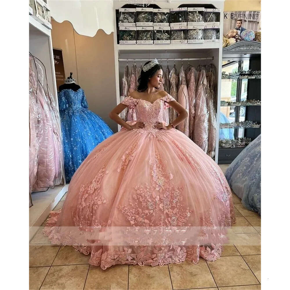 Pink The Shoulder Off Princess Ball Gown Quinceanera Dresses Beaded Celebrity Party Gowns Appliques Graduation Bow Vestido De S S