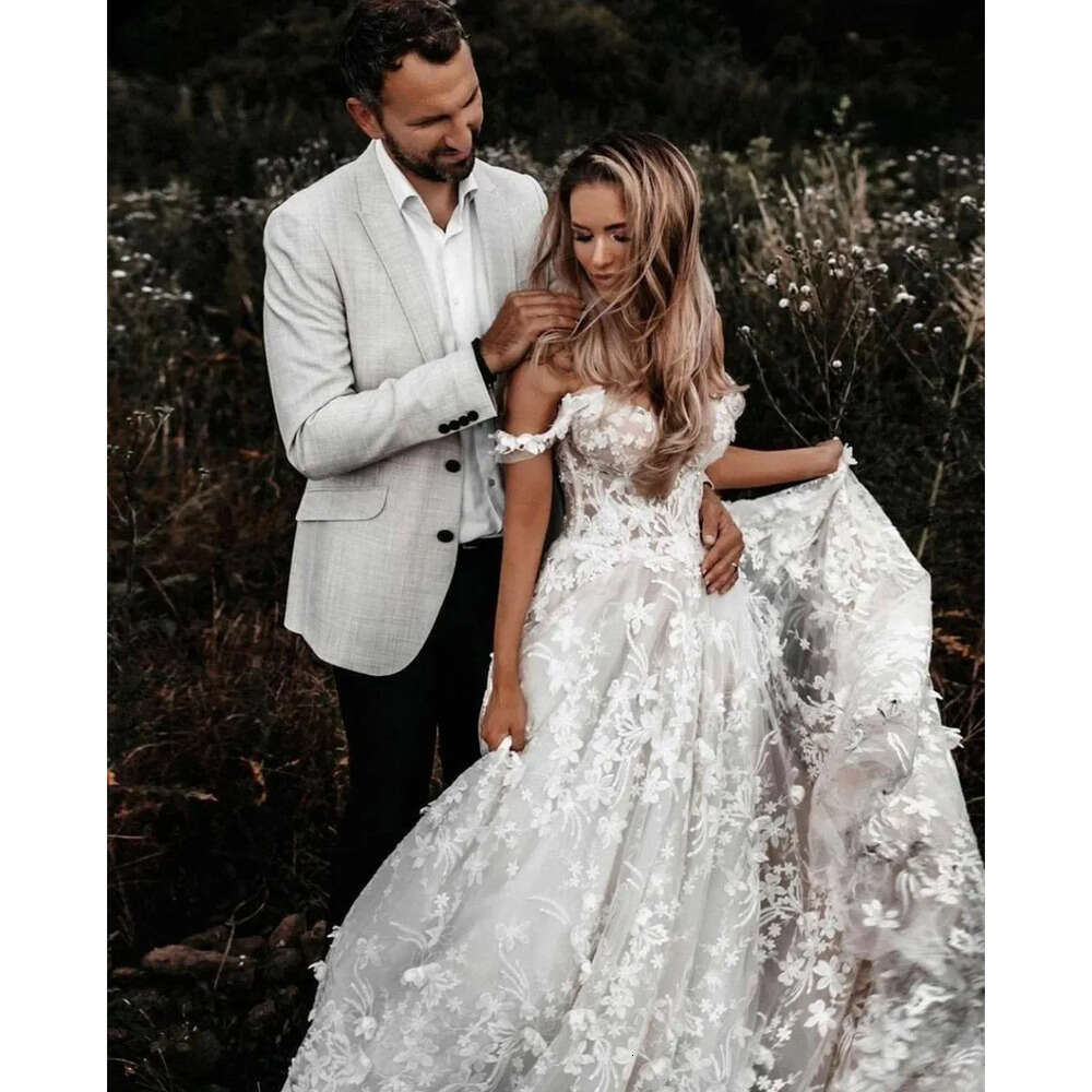 Gown Dresses Bridal Boho Wedding Off The Shoulder Strpas Tulle Lace Applique Sweep Train Custom Made Plus Size Garden Country Vestidos De Novia 666030