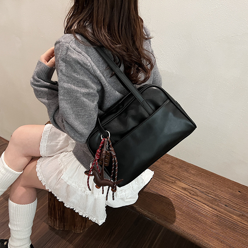 High End Handbag For Women In Autumn Winter, Trendy And Fashionable Single Shoulder Bag, Large Capacity Commuting Bag Designer Handbags